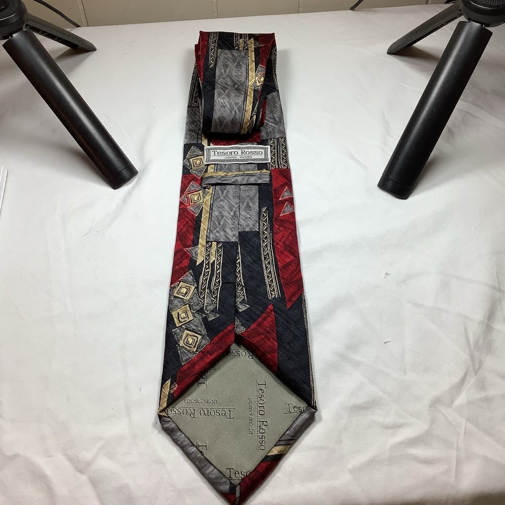 Tesoro Rosso Men's 100% Silk Geometric Tie Red Gray Black